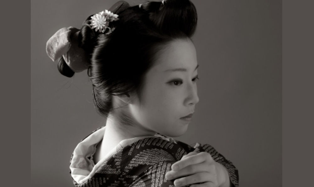 Taichi Gondaira fotografía mujeres japonesas con kimono