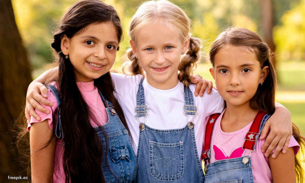 Las niñas pueden cambiar el futuro - Debemos actuar para protegerlas