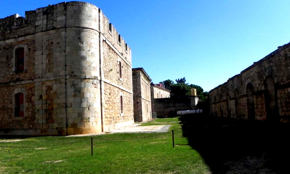 Castillo de San Fernando (Figueres, Girona) - Su historia hasta hoy