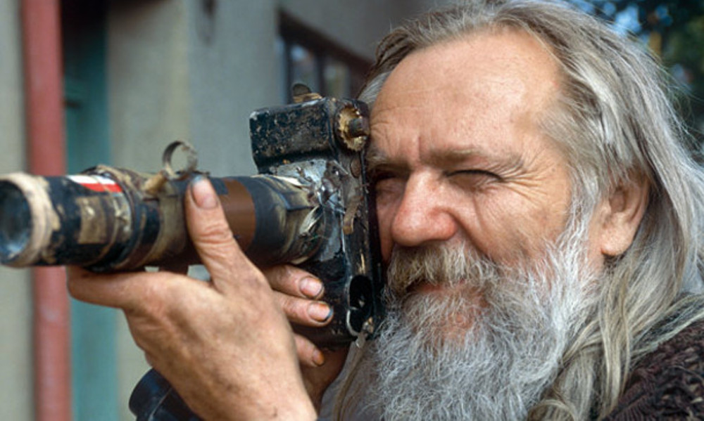 Miroslav Tichý - El artista y su ritual obsesivo