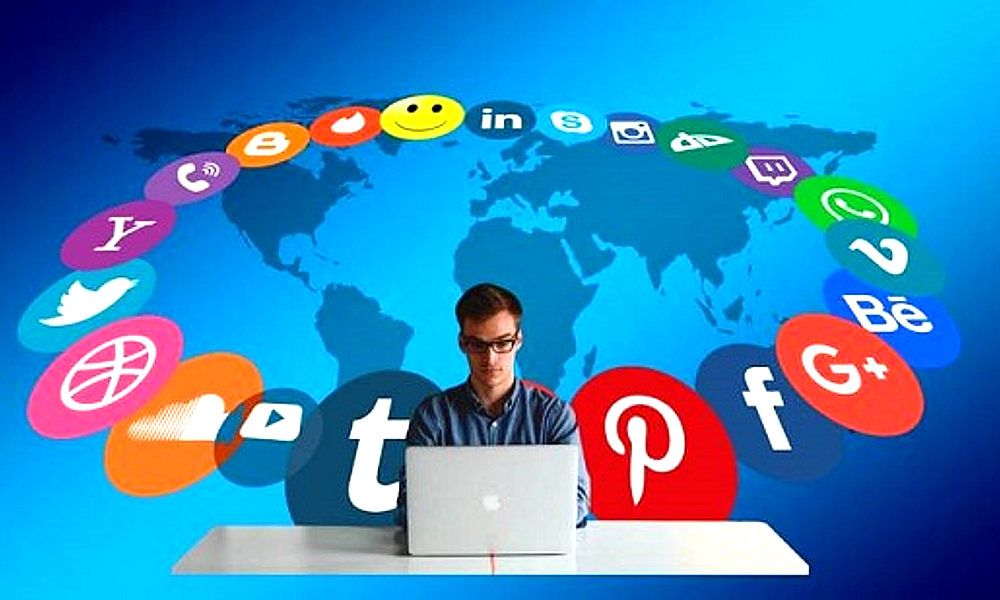 28 millones de españoles usan las redes sociales