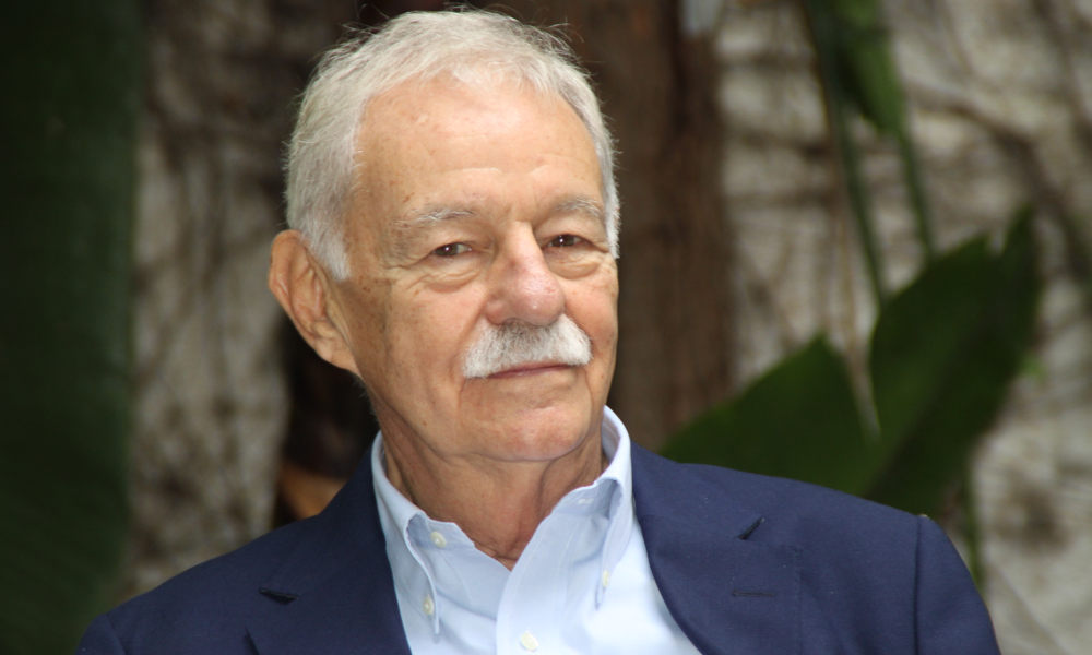 Eduardo Mendoza - 'El negociado del yin y el yang'