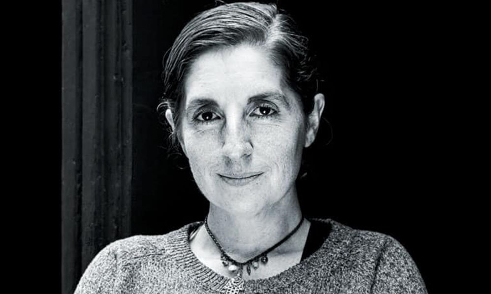 Liliana Blum presenta la comedia negra feminista 'Cara de liebre'