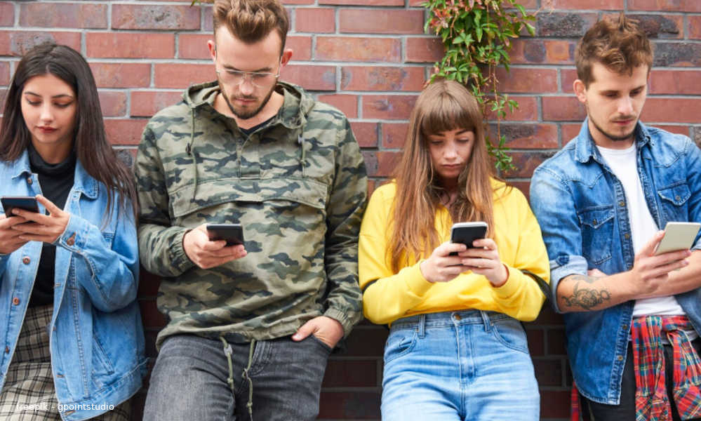 Jóvenes y pantallas - Epidemia de salud mental y suicidios